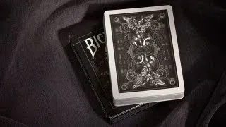 Playing Cards : Bicycle Guardians Deck Review