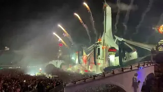 Armin van Buren Tomorrowland W2 friday mainstage blah blah slot visual effects fireworks happy crowd