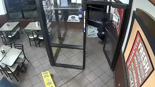 Video of Boston Market safe robbery in Detroit on Aug. 6, 2018