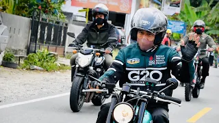 Naik Motor, Presiden Jokowi Susuri Jalanan di Danau Toba, Kabupaten Toba, 2 Februari 2022