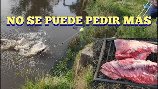 En busca de anguilas en el tajamar en Pesca en agua dulce