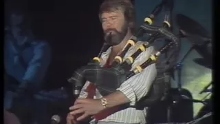 Glen Campbell Live in Dublin (1 May 1981) - Mull Of Kintyre