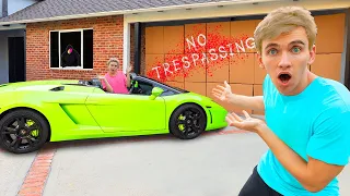 LOCKED OUT PRANK!! (We Found Mystery Neighbor Face Reveal Hiding Outside New Sharer Fam House)