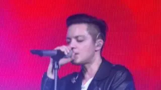 Wonderwall (short clip)  Bamboo Live In Cebu