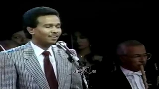 محمد عبده - العقد - كرنفال جنيف 1988 - HD