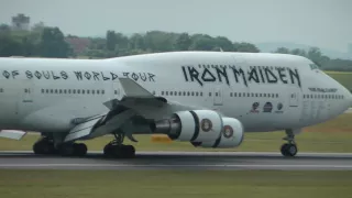 ✈ IRON MAIDEN'S ED FORCE ONE Boeing 747 landing @ Vienna airport ( VIE/LOWW ) HD ✈