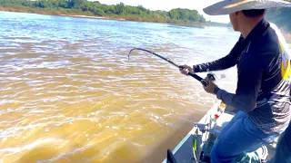 ESSE É O PEIXE MAIS FORTE DO RIO IVAÍ! Pescaria bruta…