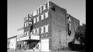 Exploring and Photographing the Ruins of Cairo, Illinois