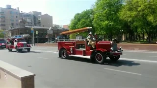 Парад пожарных ретро-машин. 370 лет пожарной охране