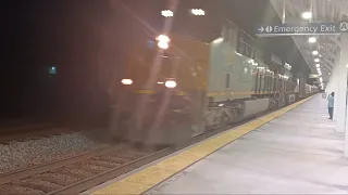 CSX I031 Passes by the Charleston SC Amtrak Station on the CSX A Line