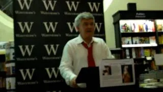 Sean Hillen speaking at Waterstone's in downtown Dublin