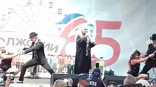 Лариса Долина ,,Три розы". День города Волжского 27. 07.19.