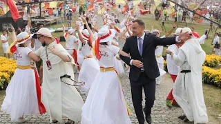 Prezydent Andrzej Duda tańczy z nami! "Tak tak Panie" - Lednica 2018