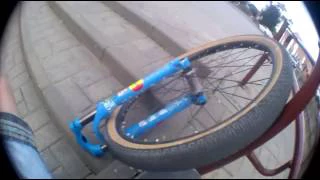Viral Video UK: Biker loses wheel