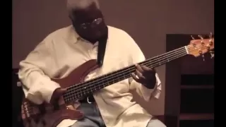 エイブラハム・ラボリエルのベース・ソロ！ Abraham Laboriel amazing bass solo!!