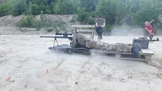 Выстрел на 300м из Serbu BFG-50 калибр .50 BMG!!! Shot at 300m from Serbu BFG-50 caliber .50 BMG!!!
