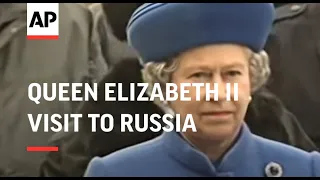 Russia - Elizabeth II Tours Kremlin