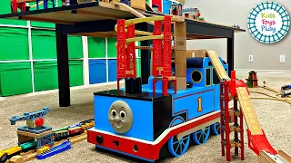 World's Biggest Thomas and Friends Toy Train Track Build
