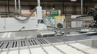 Wood Panel Gantry Pick and Place & Unload Automation
