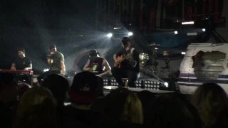 Pierce the Veil- Stay Away From My Friends (live in Winnipeg, MB) Rest in Space tour
