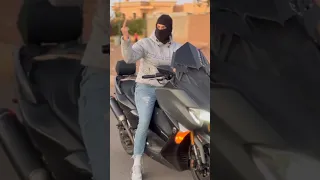 كولشي هنا 👆 نبلبلوه بالرجولة 🔥🇲🇦🎥 #tmax530 #marrakech #maroc #youtubeshorts #shortvideo #shorts #mot