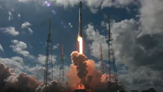 Falcon 9 launches Intelsat G-31/G-32