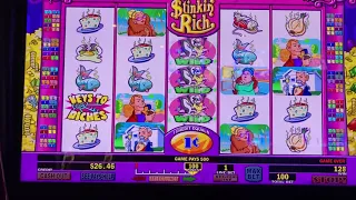 Does the Stinkin’ Rich Slot Machine Still Stink or Will It Make Me Rich? Let’s Find Out!!! 🦨🦨🦨
