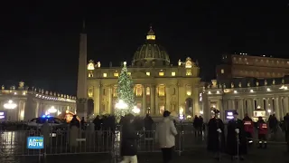 Addio Benedetto XVI, seconda giornata di fila a San Pietro per i fedeli [DIRETTA]