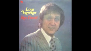 Ken Dodd - Love Me With All Your Heart [1976]