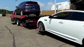 Tow a car with the wheel lift - How I double with a flatbed tow truck
