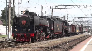 Паровозы ФД20 1679 и Эр739 99 с ретро поездом “Победа“