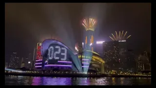 Happy New Year's 2023 Fireworks Live 🎆 Hong Kong puts on stunning fireworks show