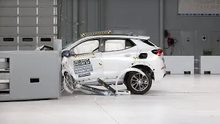 2021 Buick Encore GX driver-side small overlap IIHS crash test