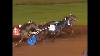 Lily Stride & Tim Tetrick/Mark Harder wins Breeders Crown 3 y o fillies in 1.53,2 at Pocono Downs