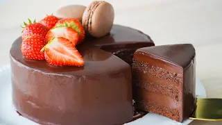 Soft And Moist Chocolate Cake