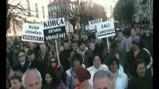 PROTESTA NE KORÇE PROTESTA PAQESORE,I PRANISHEM EDHE BEN BLUSHI LAJM