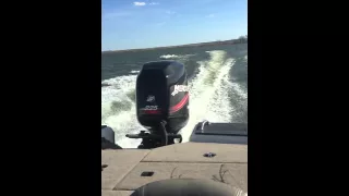 2004 Mercury 225Hp Optimax  getting up!