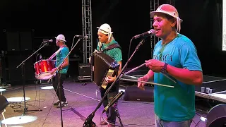 Show do Trio Raça do Pajeú na integra no Centro de Tradições Nordestina em São Paulo. #forrobom