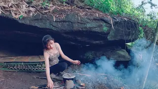 Create safe cave shelter,survival hunting cooking- bushcraft survival | MsYang Survival