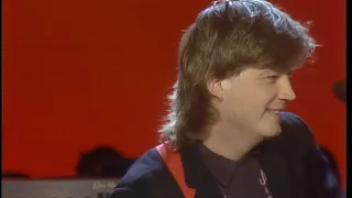 American Bandstand 1986- Interview BoDeans