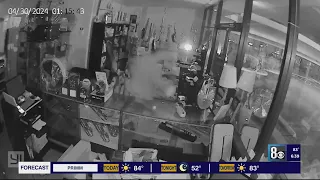 Caught on camera thieves strike Las Vegas music shop twice in one month