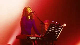 Julia Holter - Evening Mood (Live at EartH)