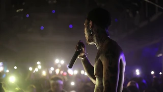 Lil Skies performs "Lucid Dreams" in tribute to Juice WRLD