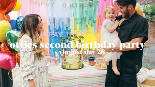 Otties 2nd Birthday Party | Vlogust Day 28