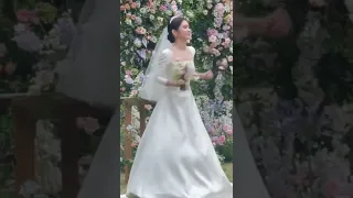 Jang Nara dancing at her wedding