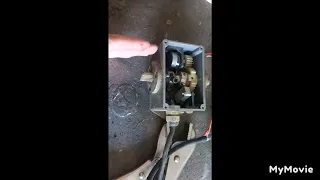 Golf car potbox problem