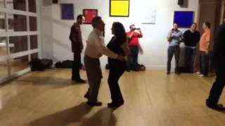 Hammerlock Dip in Bachata