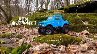 Suzuki Samurai 4x4 in the woods (FTX Outback 2 with Proline Sumo body)