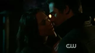 Beauty and the Beast - Vincent and Catherine kiss. FINALLY!!