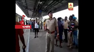 Mentally disabled woman jumped above the train, died by electrocution, train service disru